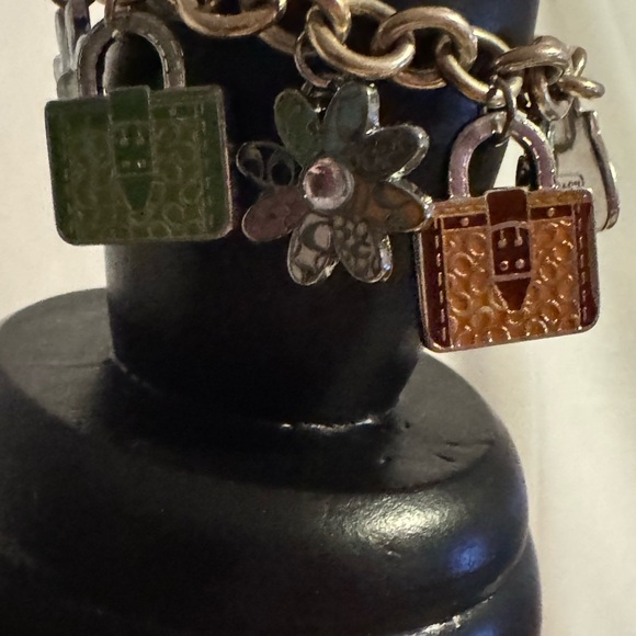 Coach vintage Charm bracelet - Picture 2 of 4